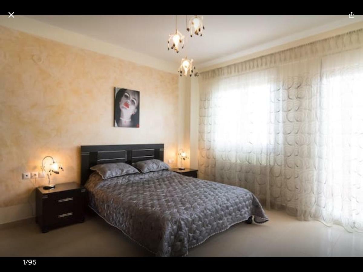 Artisti Elena Apartment ปาราเลียกาเตอรีนิส ภายนอก รูปภาพ