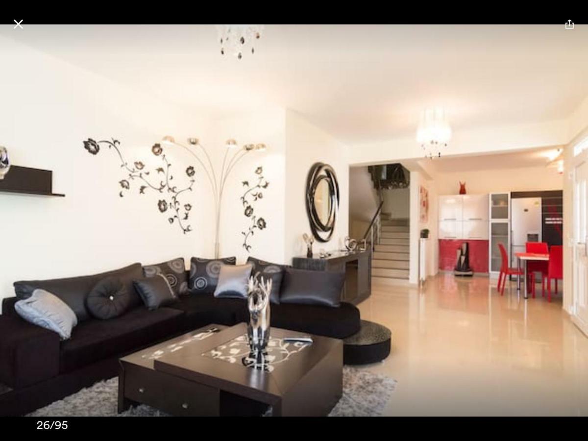 Artisti Elena Apartment ปาราเลียกาเตอรีนิส ภายนอก รูปภาพ