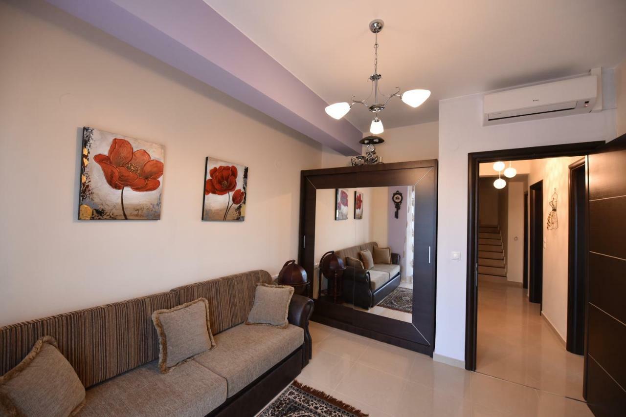 Artisti Elena Apartment ปาราเลียกาเตอรีนิส ภายนอก รูปภาพ